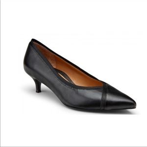 kitten heels size 11